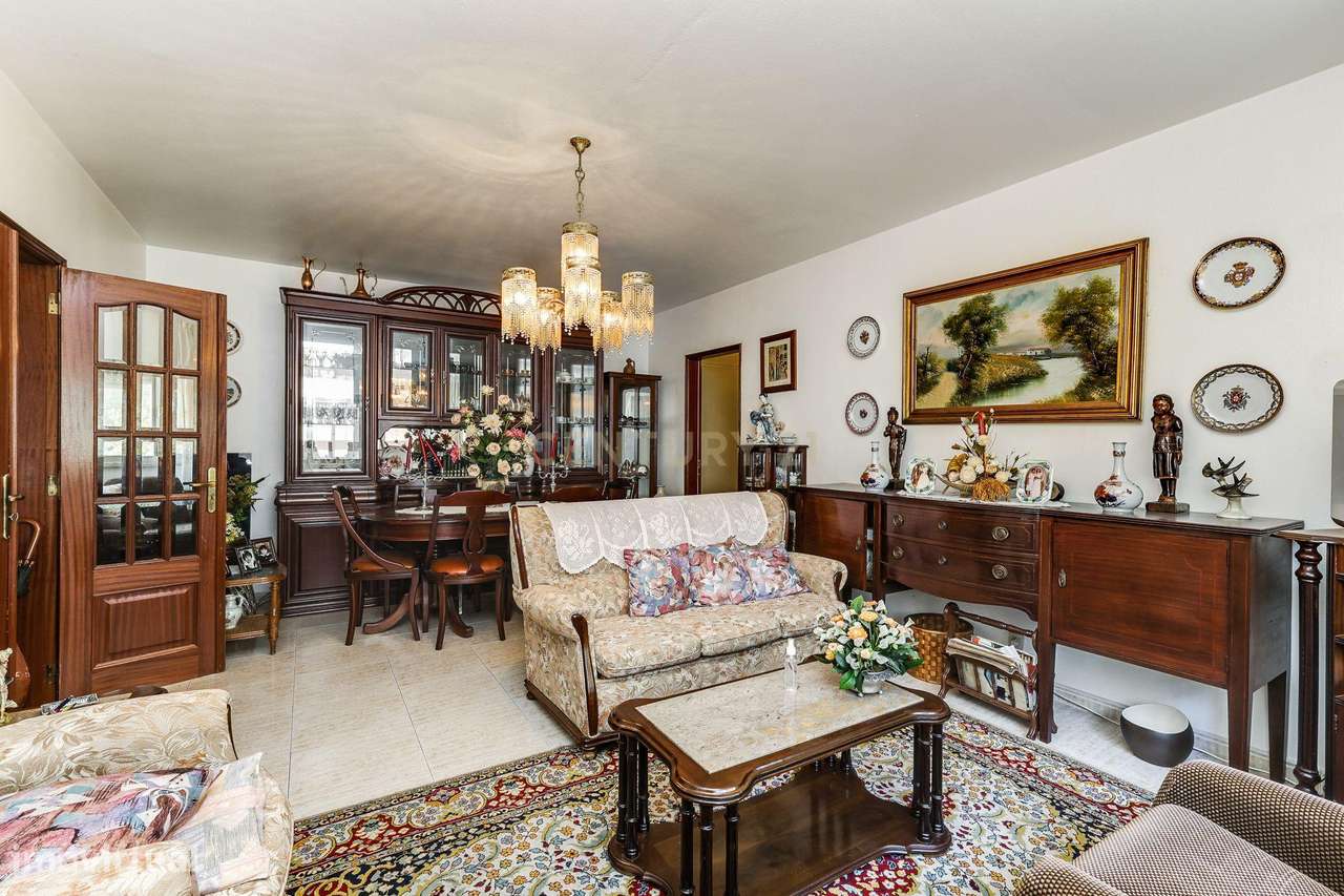 Apartamento T3 com Arrecadação, Onde Pode Criar o Seu Estilo de Vida-25