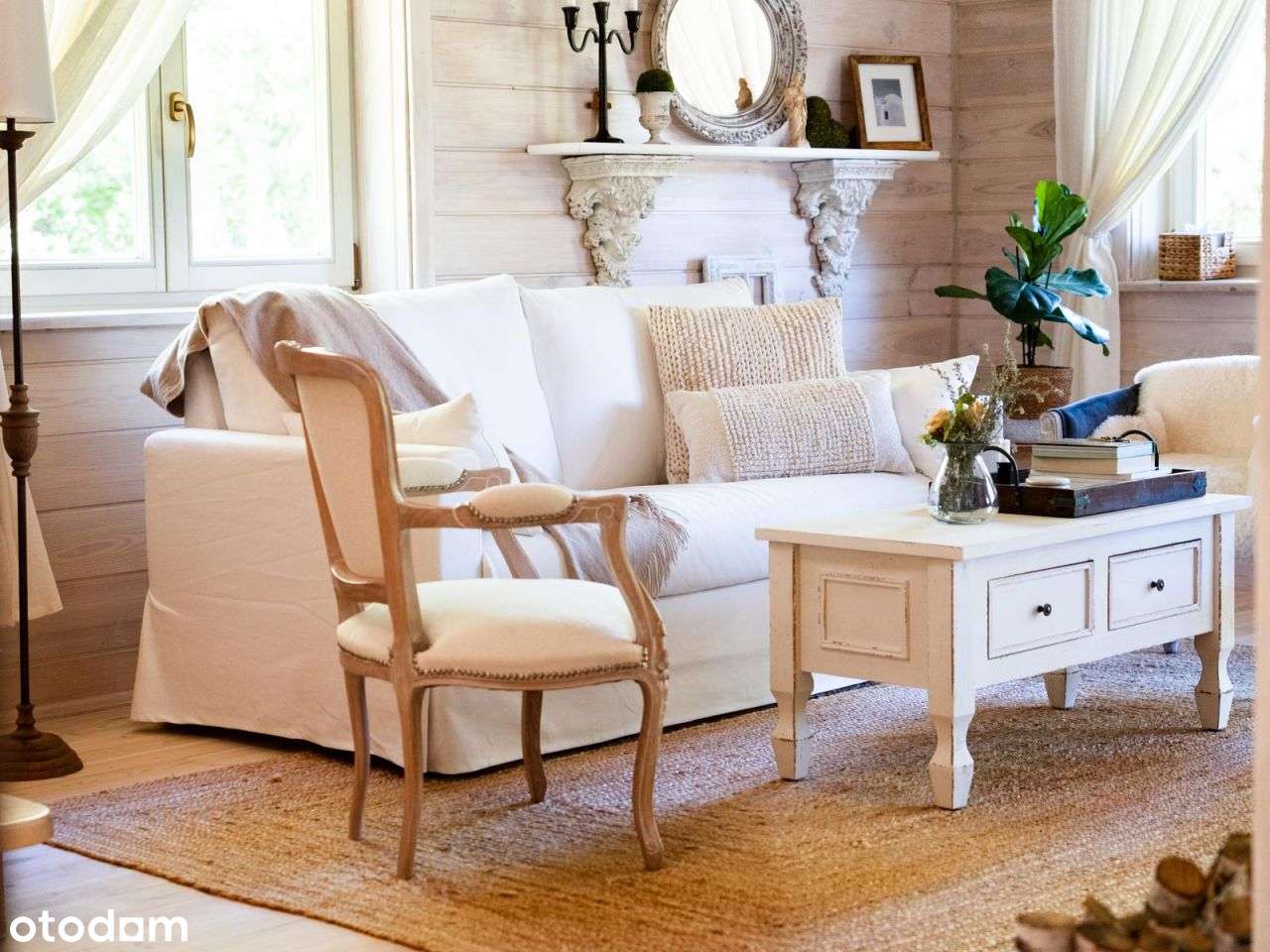 Sprzedam kameralny dom wśród jezior w miejscowości-19