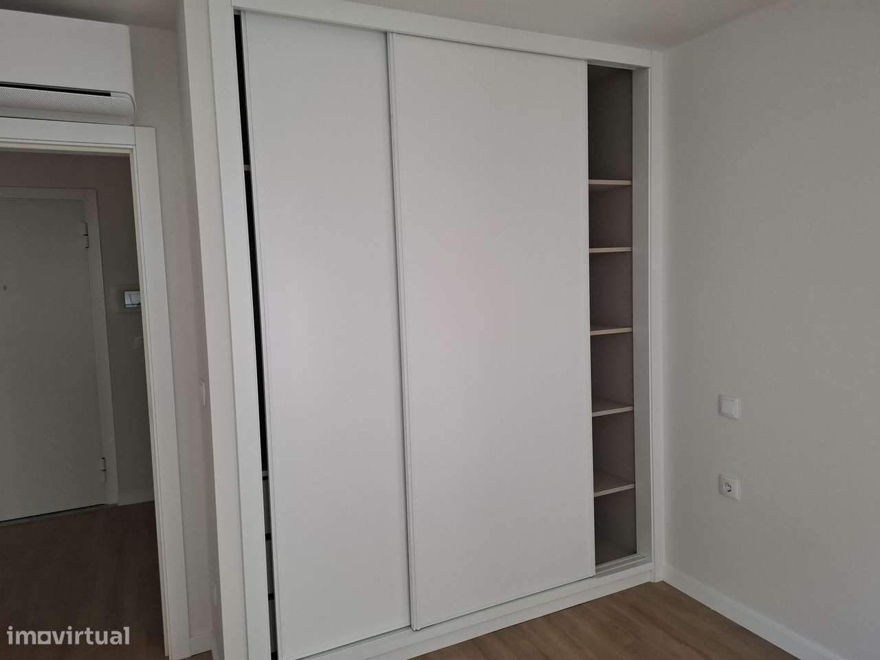 Arrenda - se T1 - Grande imagem: 5/9