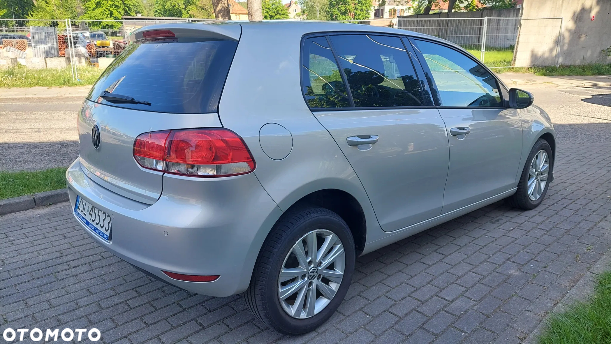 Volkswagen Golf - 5