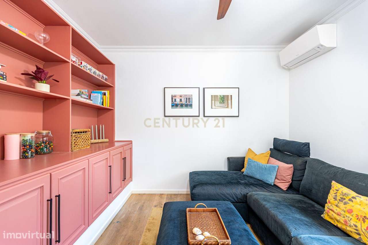 Charme Tradicional • Conforto Moderno • Energia Solar Inteligente (202-23