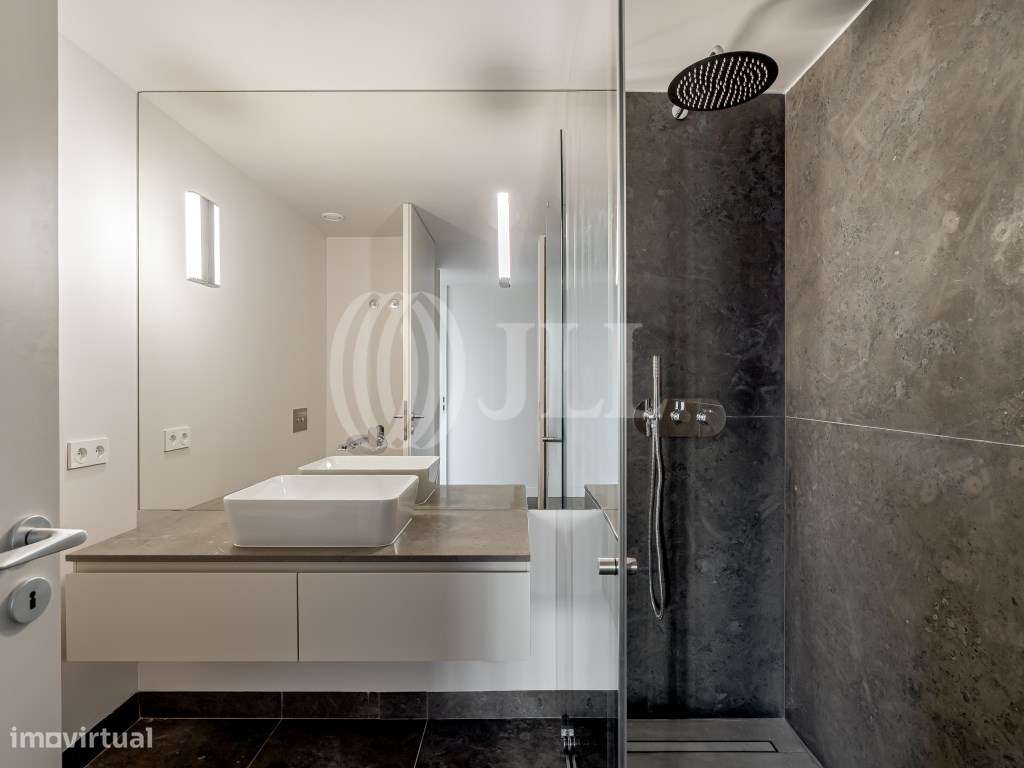 Apartamento T3 na Avenida da Liberdade, Lisboa-17