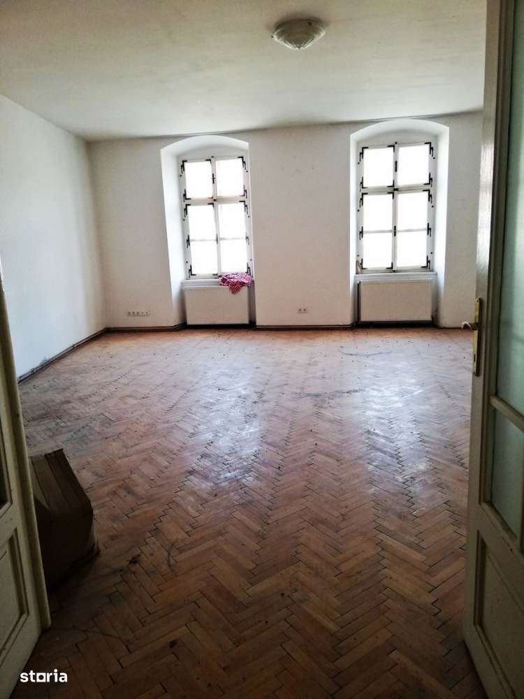 2 apartamente de vanzare in Piata Mica, Sibiu-4
