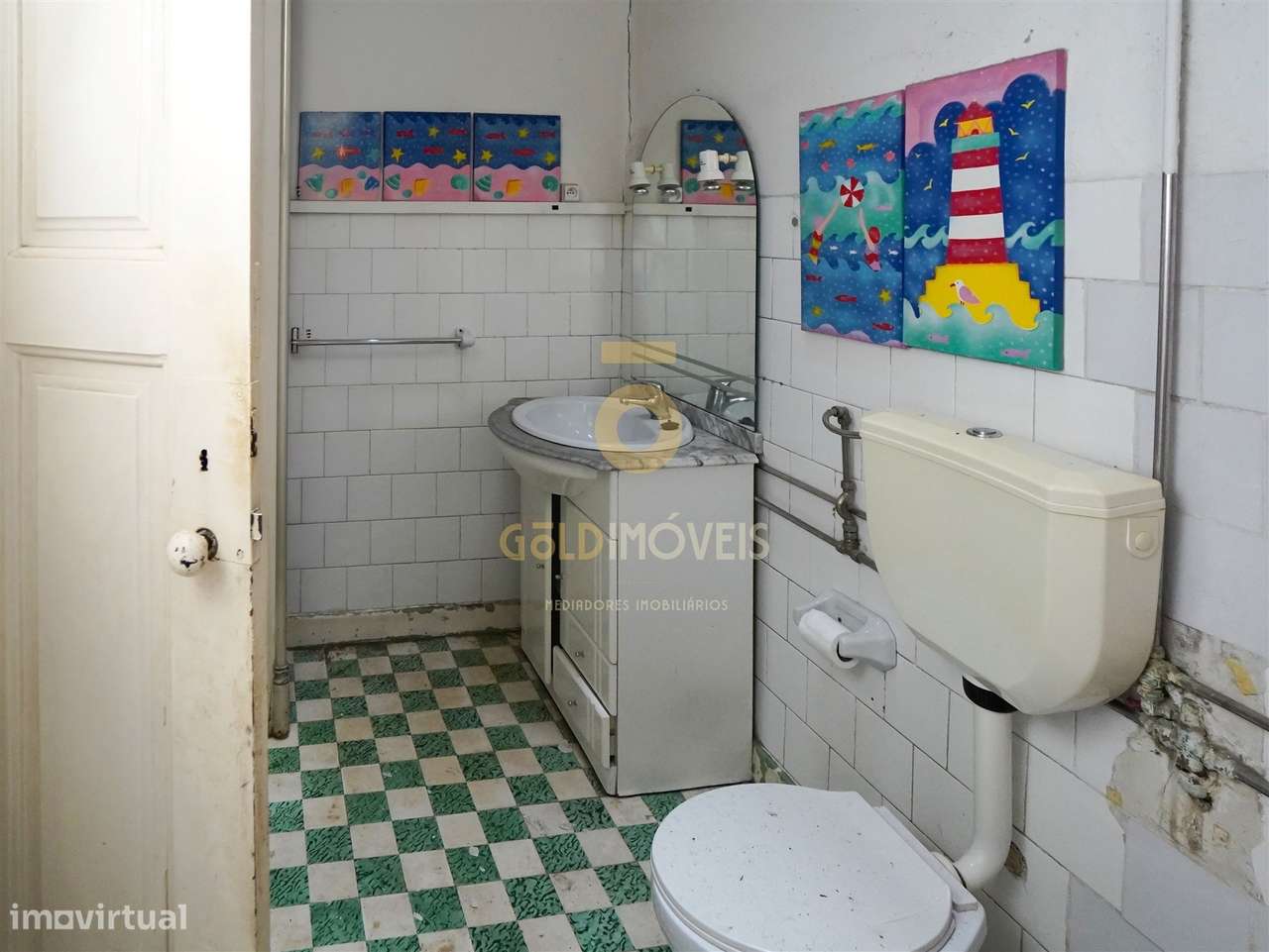 Moradia para Restaurar T4 Venda em Cedofeita, Santo Ildefonso, Sé, Mir-19