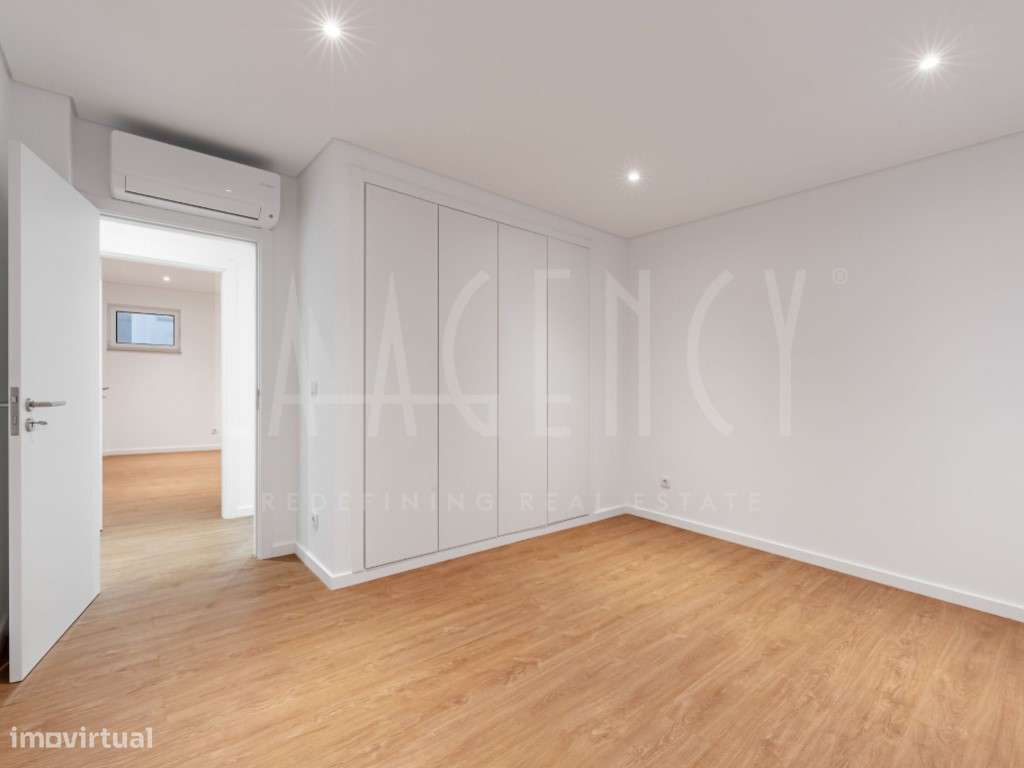 Apartamento T3 com vista mar-17