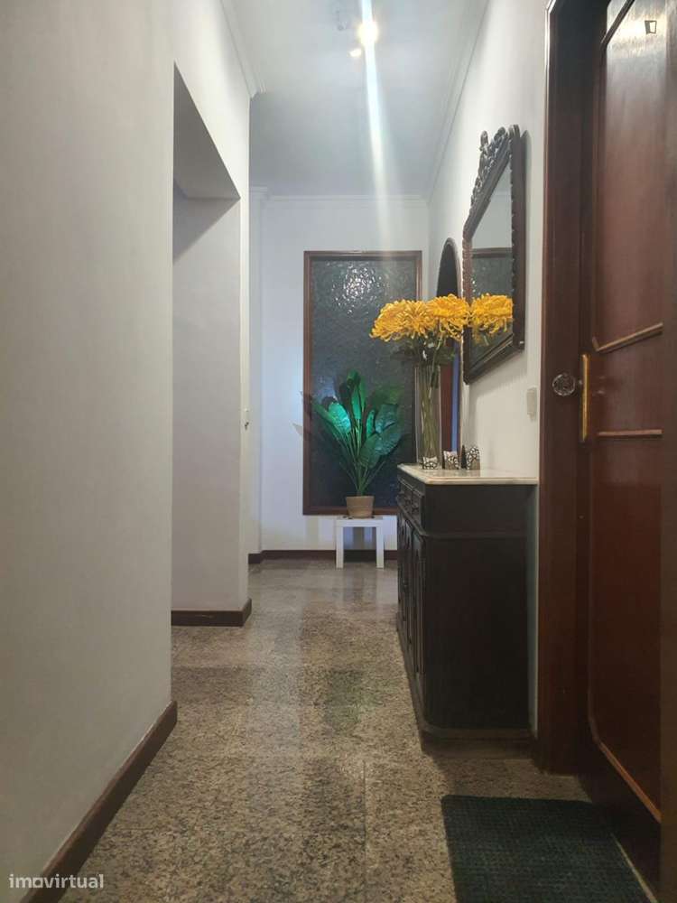 Quarto - localizado em Gulpilhares Porto - Grande imagem: 3/7