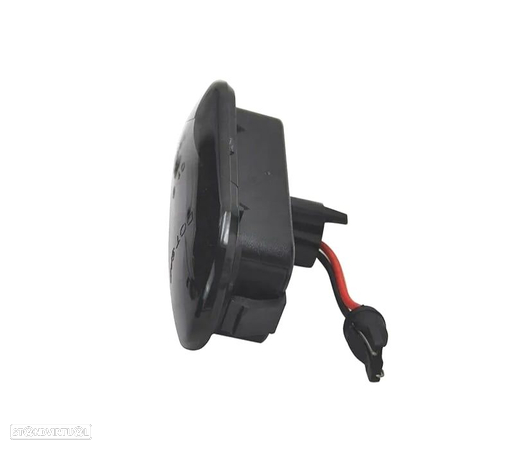 PISCAS LATERAIS VOLKSWAGEN VW PARA SEAT 96-08 LED FUNDO PRETO - 4