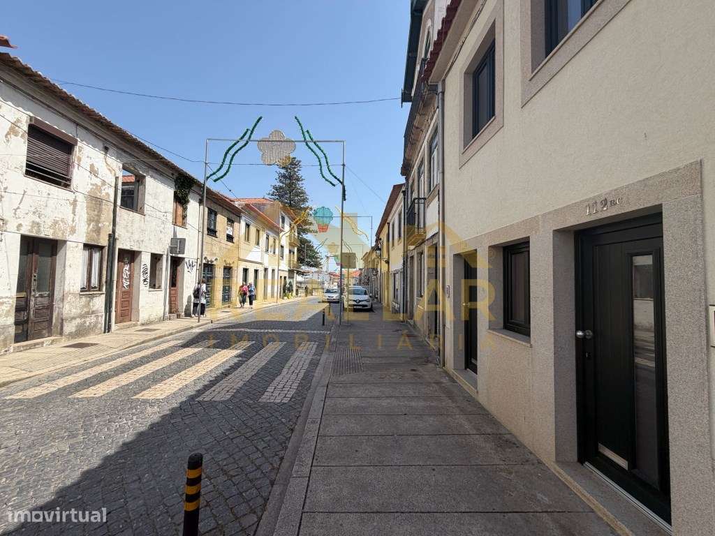 Oportunidade Única no Coração do Centro Histórico de Vila do Conde-24