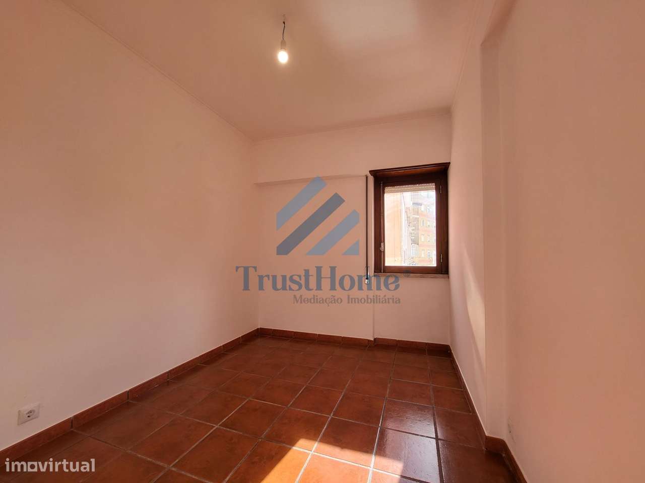 T2 no centro de Queluz a 5min da estação de Queluz-7