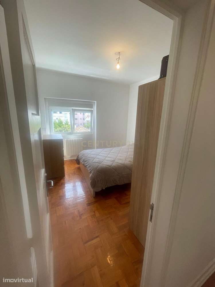 Apartamento T2 com possibilidade de utilização como T3 | Excelente loc-11
