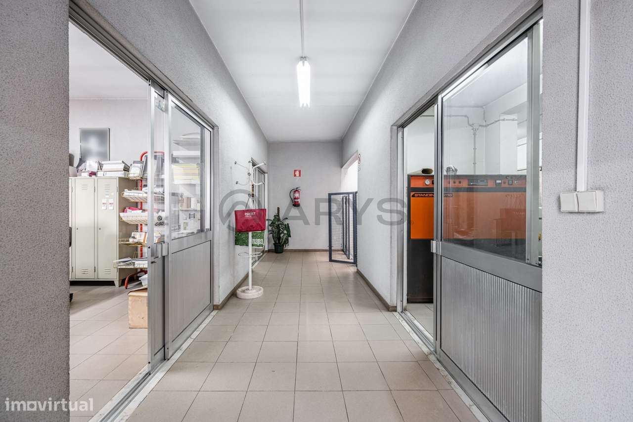 Armazém e Habitação em Ferreiros-14