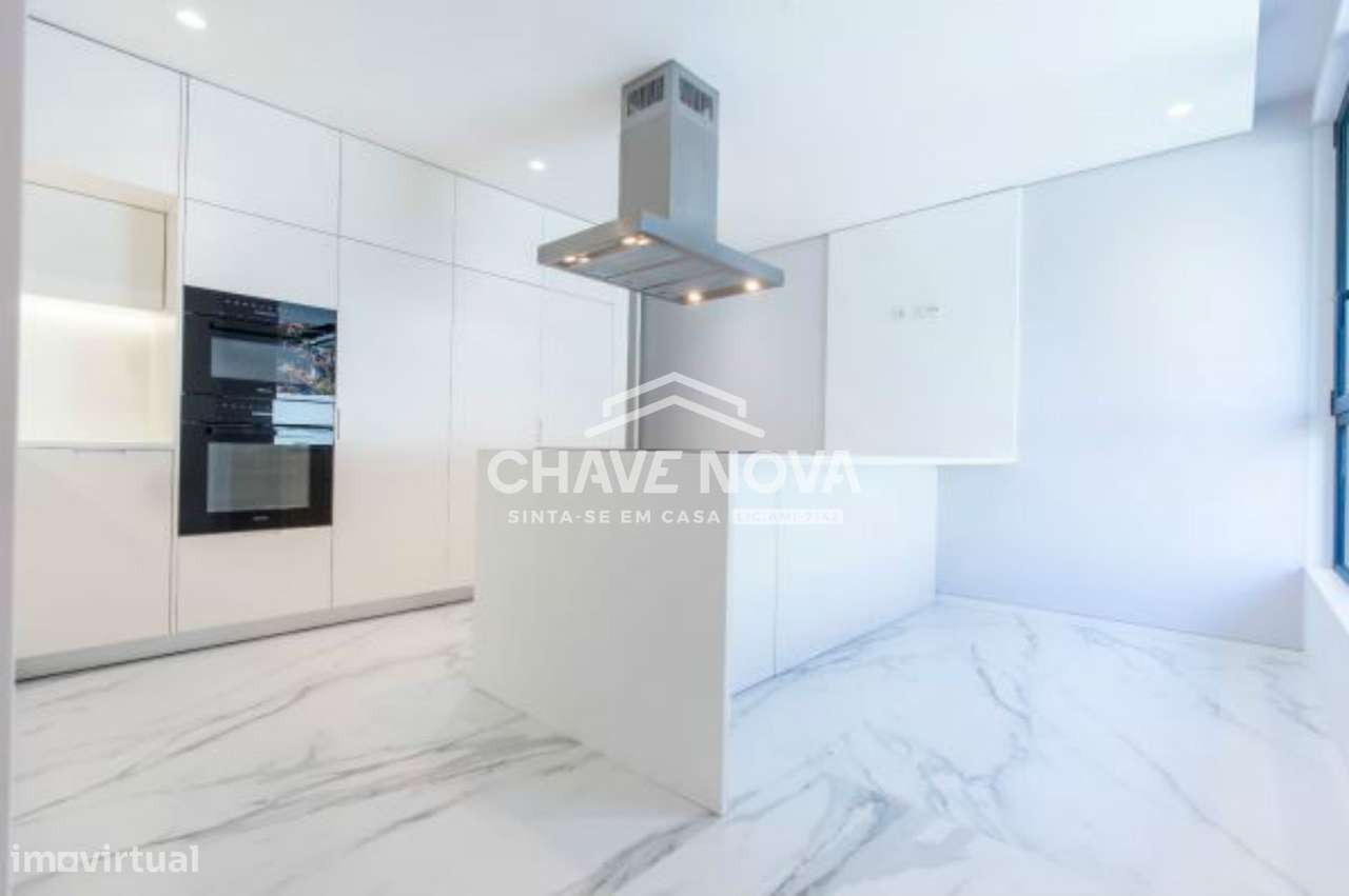 Moradia T4 de luxo nova em condomínio fechado em Nevogilde - Grande imagem: 5/25