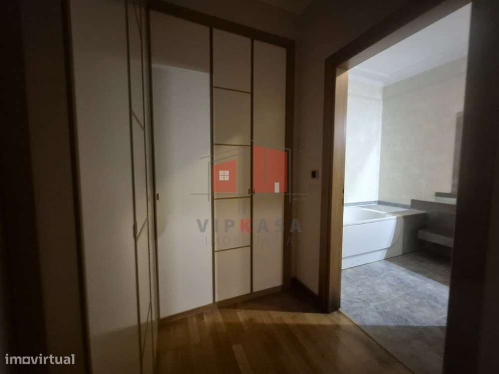 Apartamento T2 em Vila Franca de Xira-21