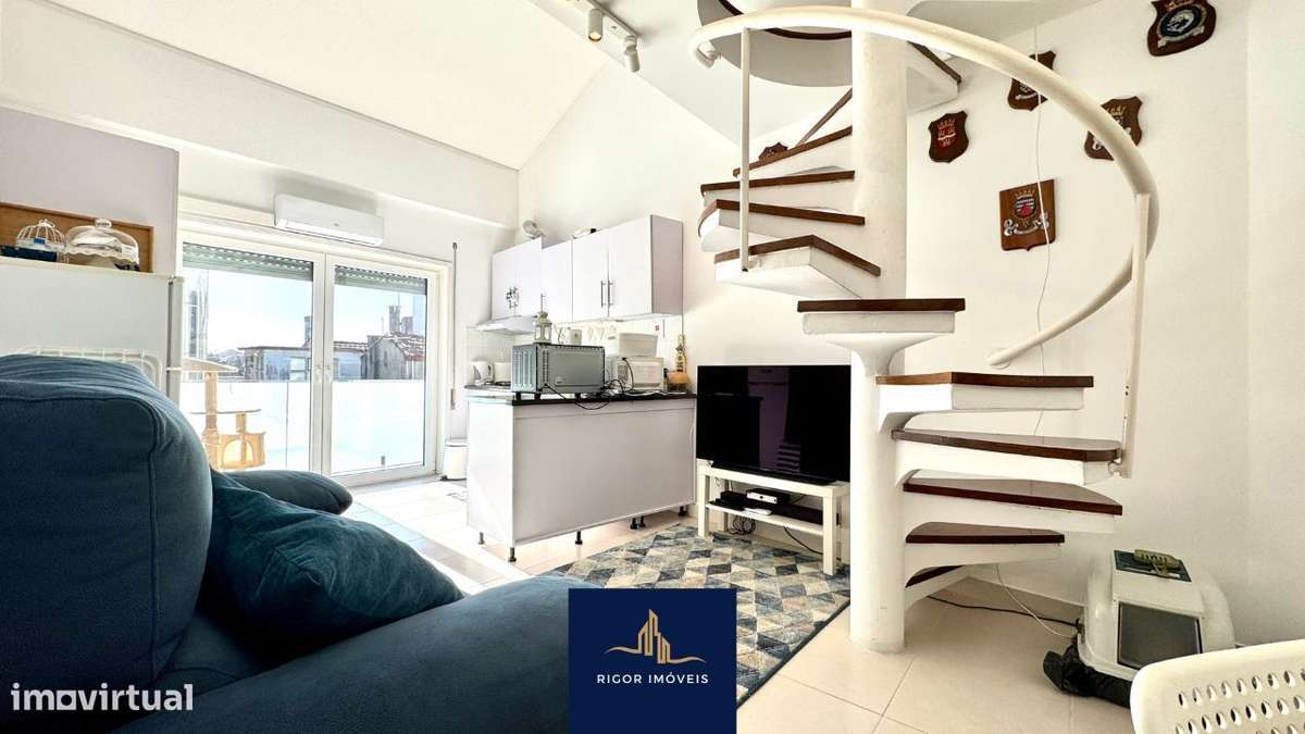Apartamento T1+1 Duplex | Póvoa de Varzim - Centro | Oportunidade-16