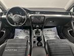 Volkswagen Passat Variant 2.0 TDI Highline - 23