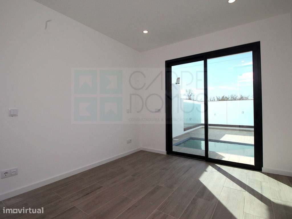 Nova Moradia T4 em Tavira - Conforto e Elegância-7