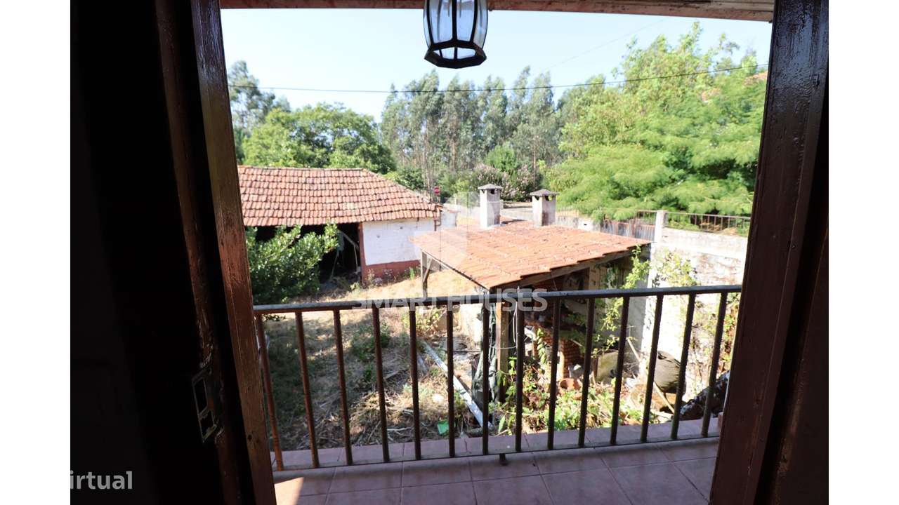 Moradia T2 Couto do Mosteiro c/ terreno-17