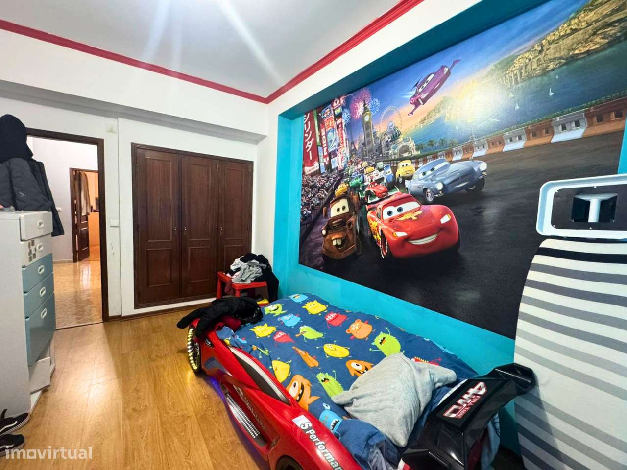 Apartamento T5 + 2 estúdios para venda em Santarém-7