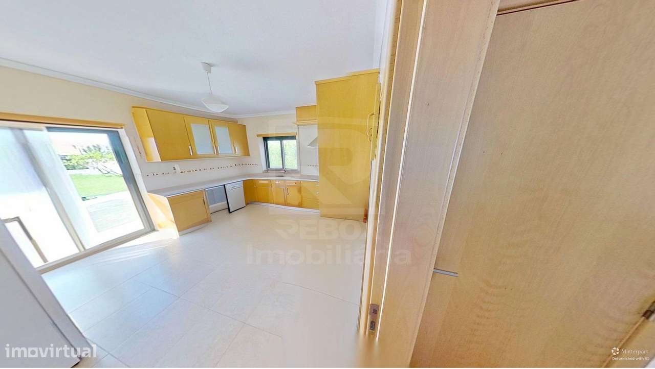 Moradia Isolada junto da Praia do Baleal com anexo-29