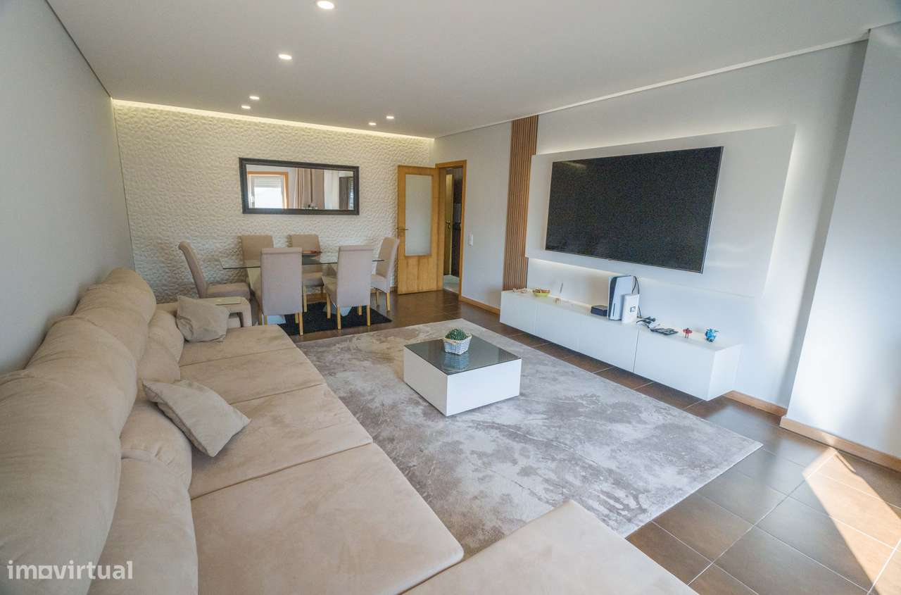 Apartamento T3 à venda em Santa Maria de Lamas-16