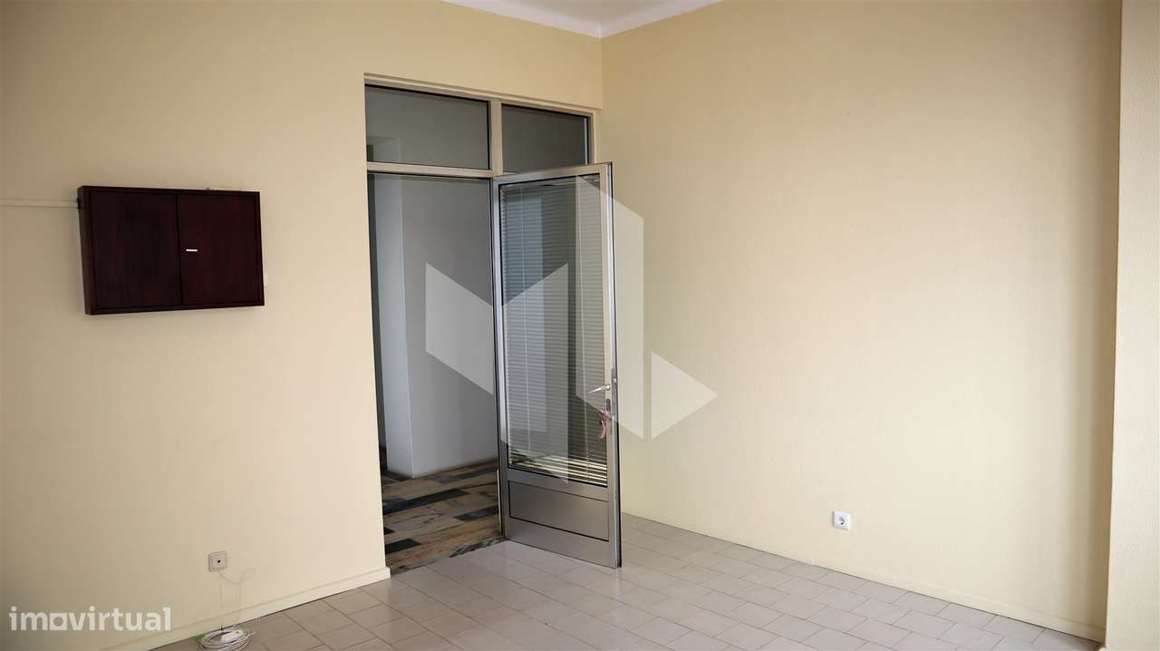 Escritório  Arrendamento em Tondela e Nandufe,Tondela - Grande imagem: 5/5