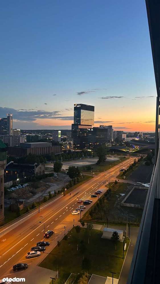 Jedyny taki penthouse w „Pierwszej Dzielnicy” -229 m2, widok na spodek - Pełny obrazek: 2/20