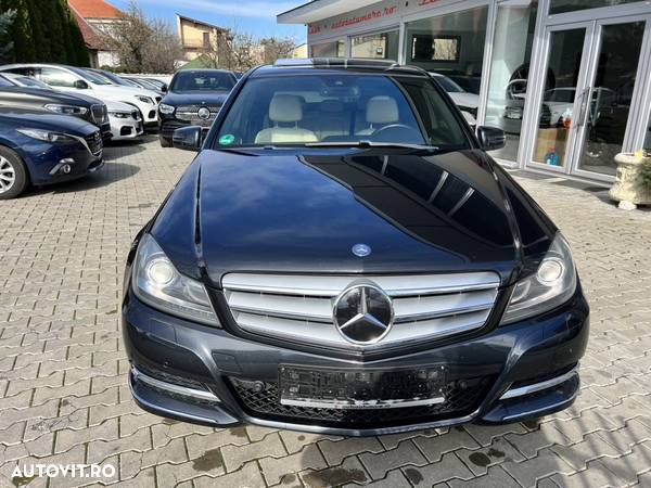 Mercedes-Benz C 350 CDI DPF (BlueEFFICIENCY) 7G-TRONIC Avantgarde - 2