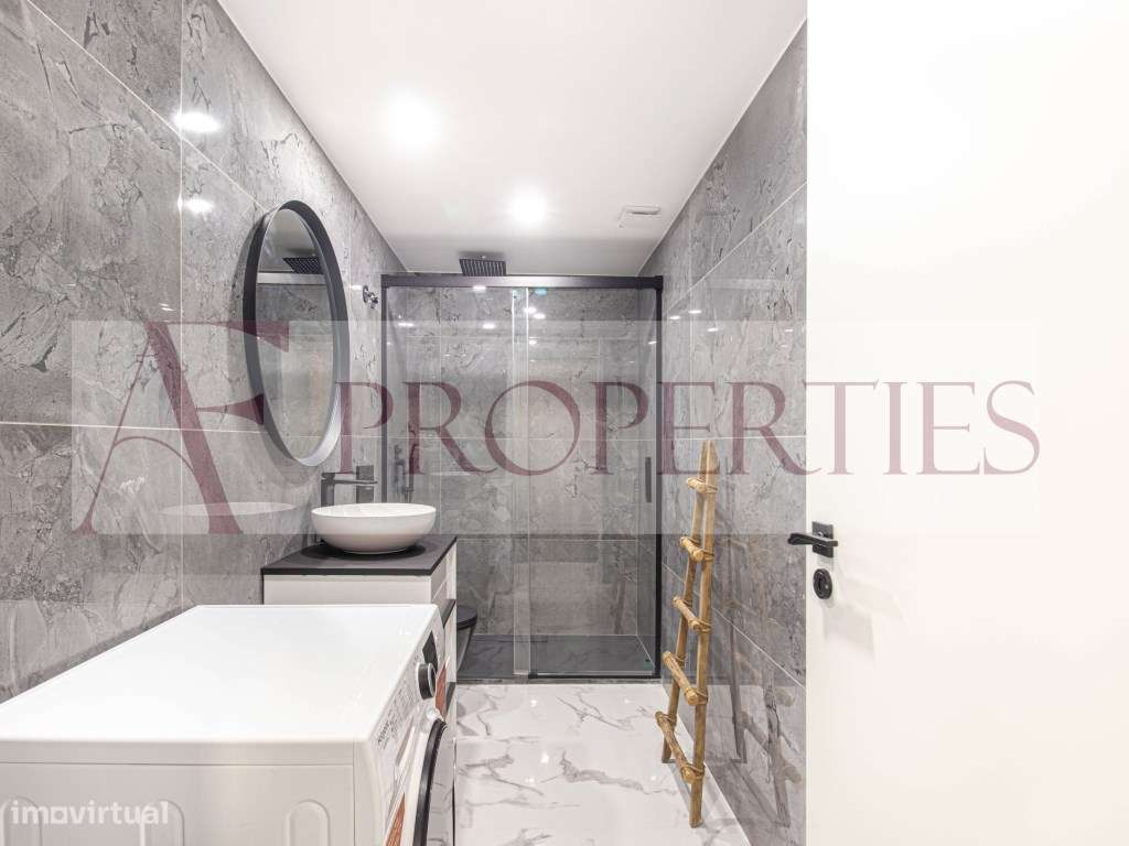 Moradia de luxo isolada com piscina aquecida, jardim e acabamentos ...-11