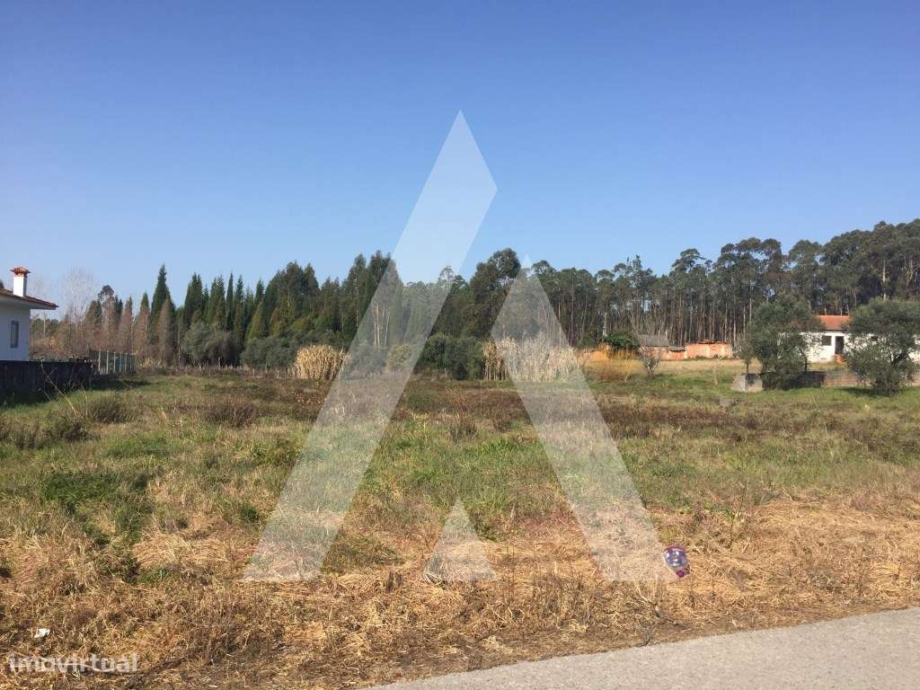 Terreno em Penedos - Grande imagem: 2/7