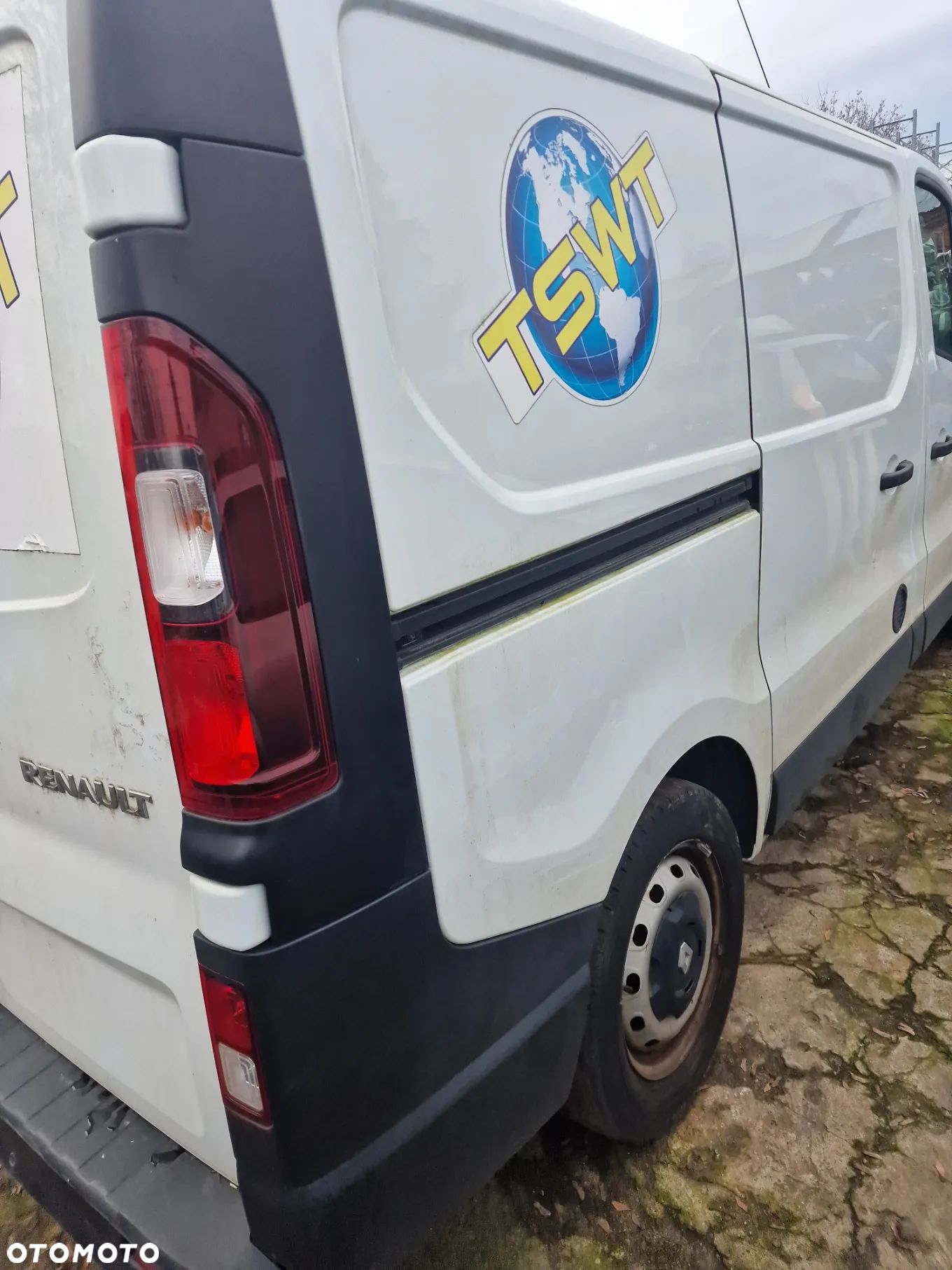 Błotnik prawy tyl trafic III  vivaro B talento krótki - 1