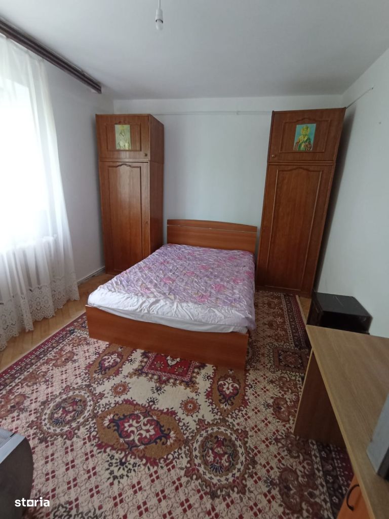 Apartament 3 camere decomandat, zona Garii Nicolina !!! OPORTUNITATE !