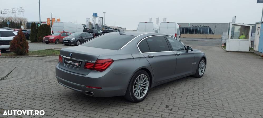 BMW Seria 7 - 4