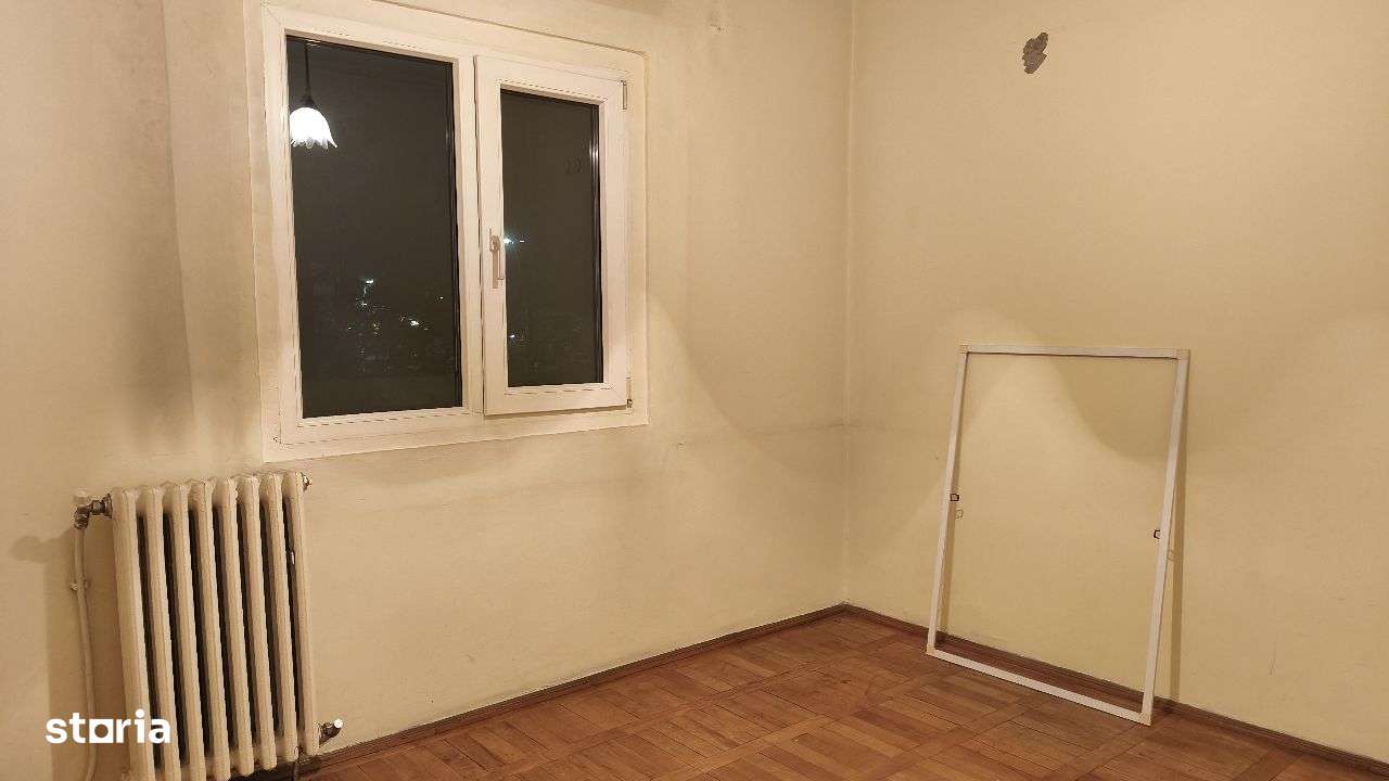 Apartament 4 camere, zona Progresul, et.2-14