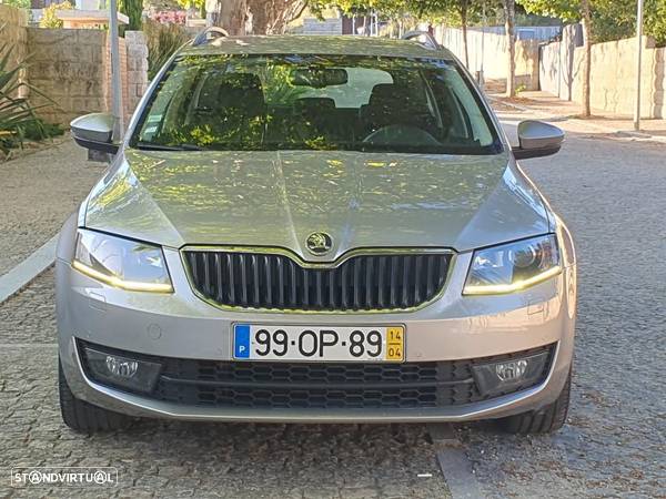 Skoda Octavia Break 1.6 TDi Elegance Pack - 3