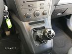 Opel Zafira 1.6 Essentia - 20