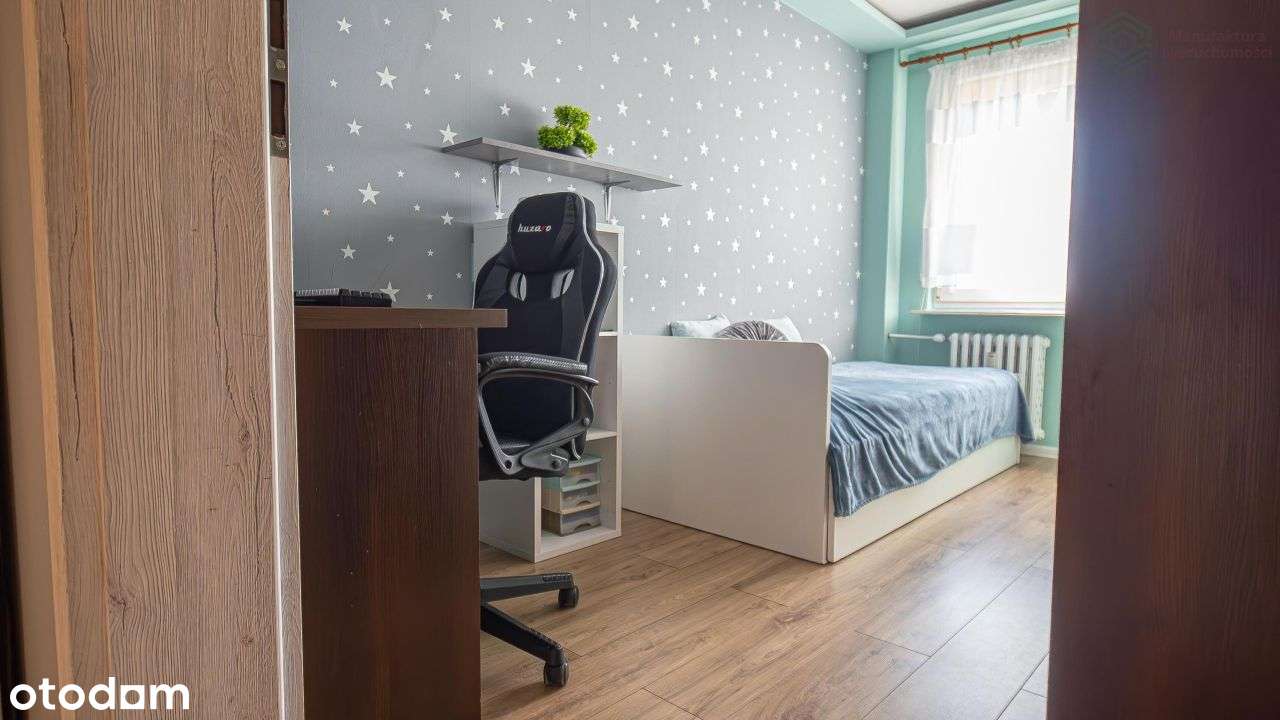 Duże mieszkanie z balkonem i piwnicą -Kolonia Gosł-11