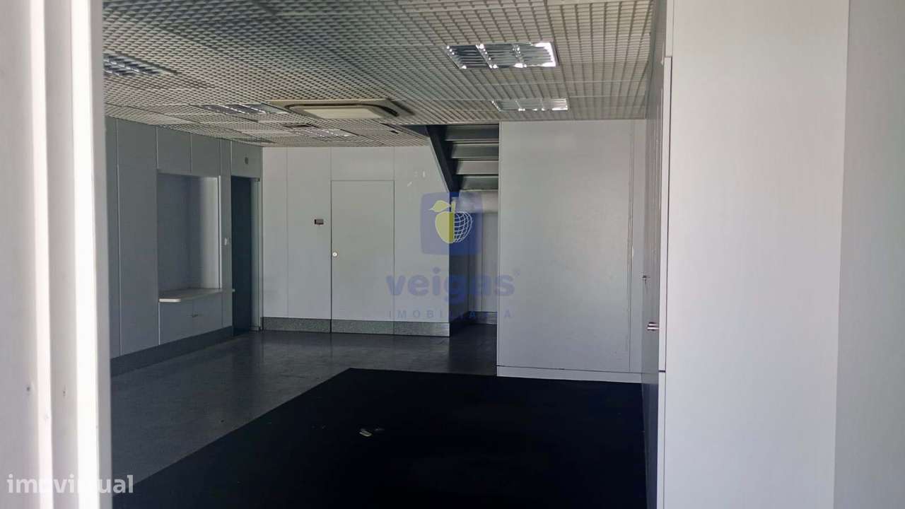 Excelente oportunidade de arrendamento_loja no Campo Grande, Lisboa! - Grande imagem: 4/18