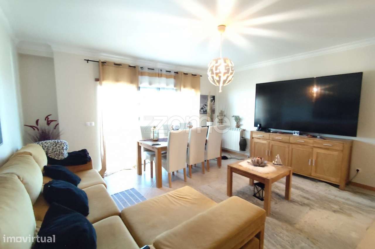 Apartamento T2 na Almoinha, Sesimbra – Vista Magnífica para Lisboa - Grande imagem: 4/15