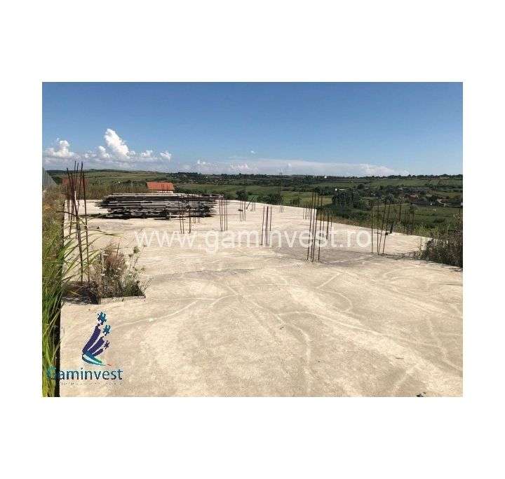 Gaminvest Teren de vanzare cu fundatie, pivnita, Cetariu, V2276A - Imagine principală: 5/8