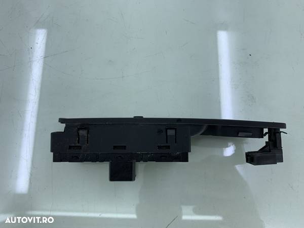 Butoane comanda geamuri sofer VW TIGUAN CFFB 2008-2017  5K4959857A - 2