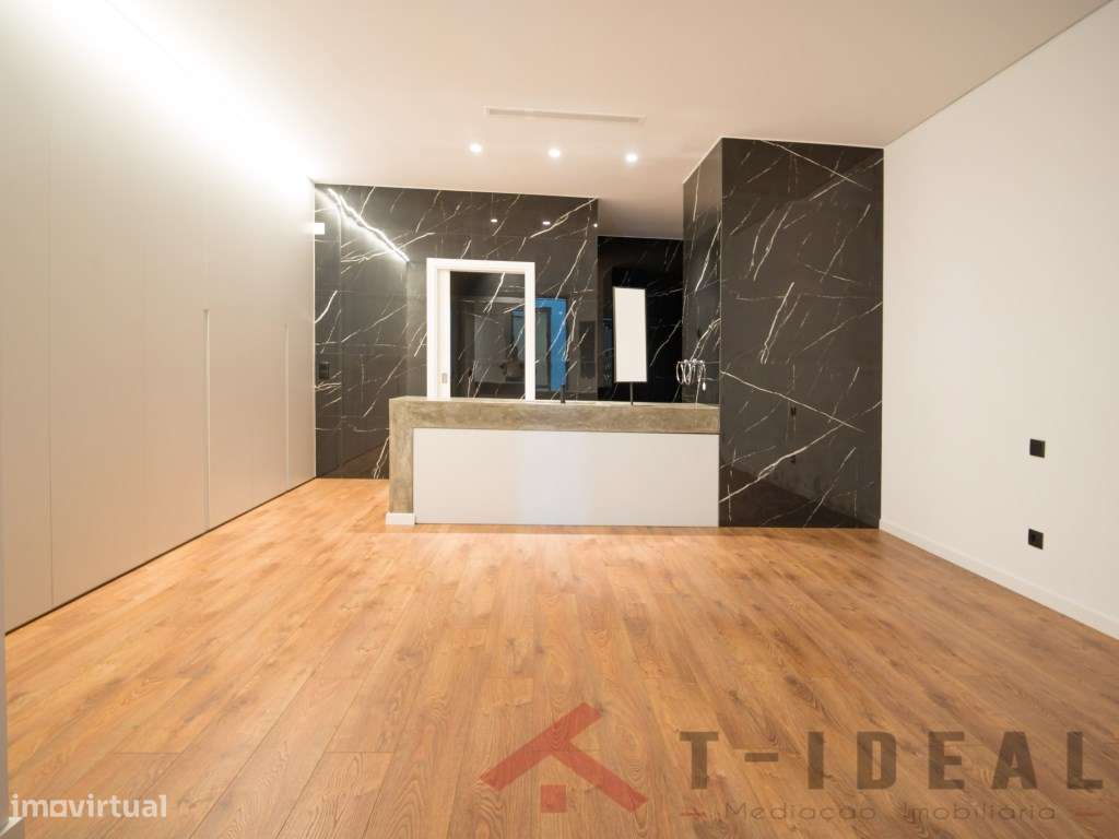 Apartamento T3 no Centro da Lourinhã-18