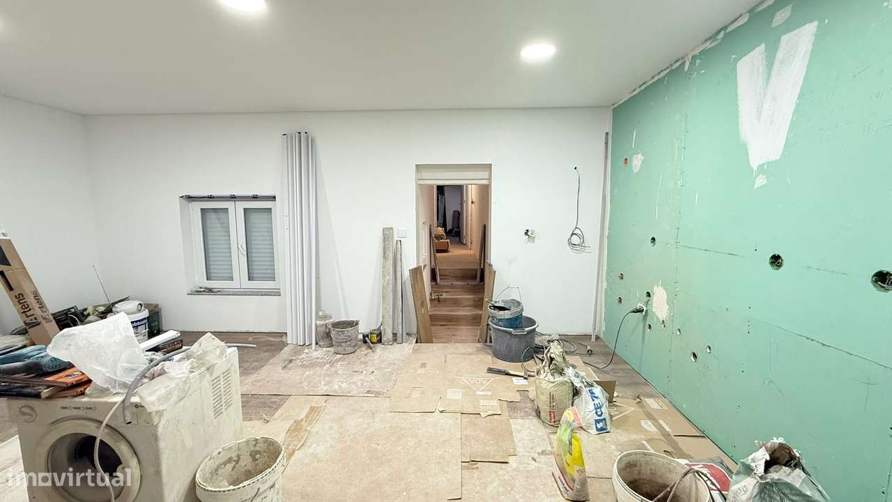 Moradia T3 + T1 Remodelada em Ermesinde - Grande imagem: 5/33