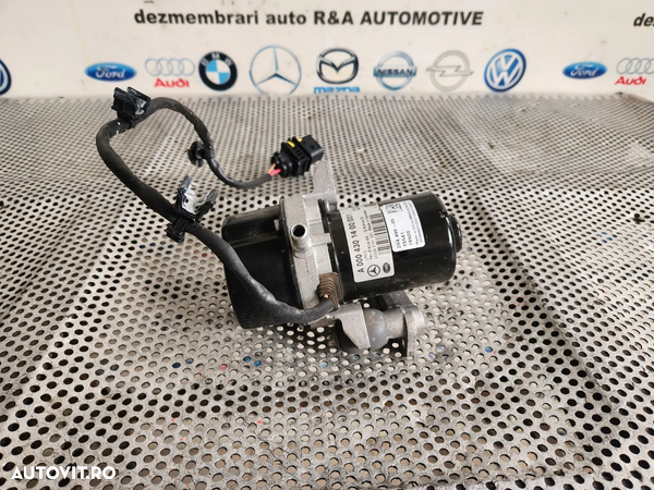 Pompa Apa Electrica Mercedes GLA CLA A/B Class C/X118 W176  W247 1.3 TCE Cod A0004301400 Renault Dacia Motor 282914 - Dezmembrari Arad - 2