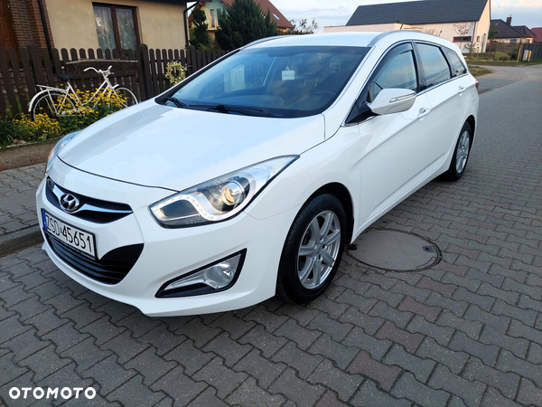 Hyundai i40 1.6 GDI Comfort + - 35