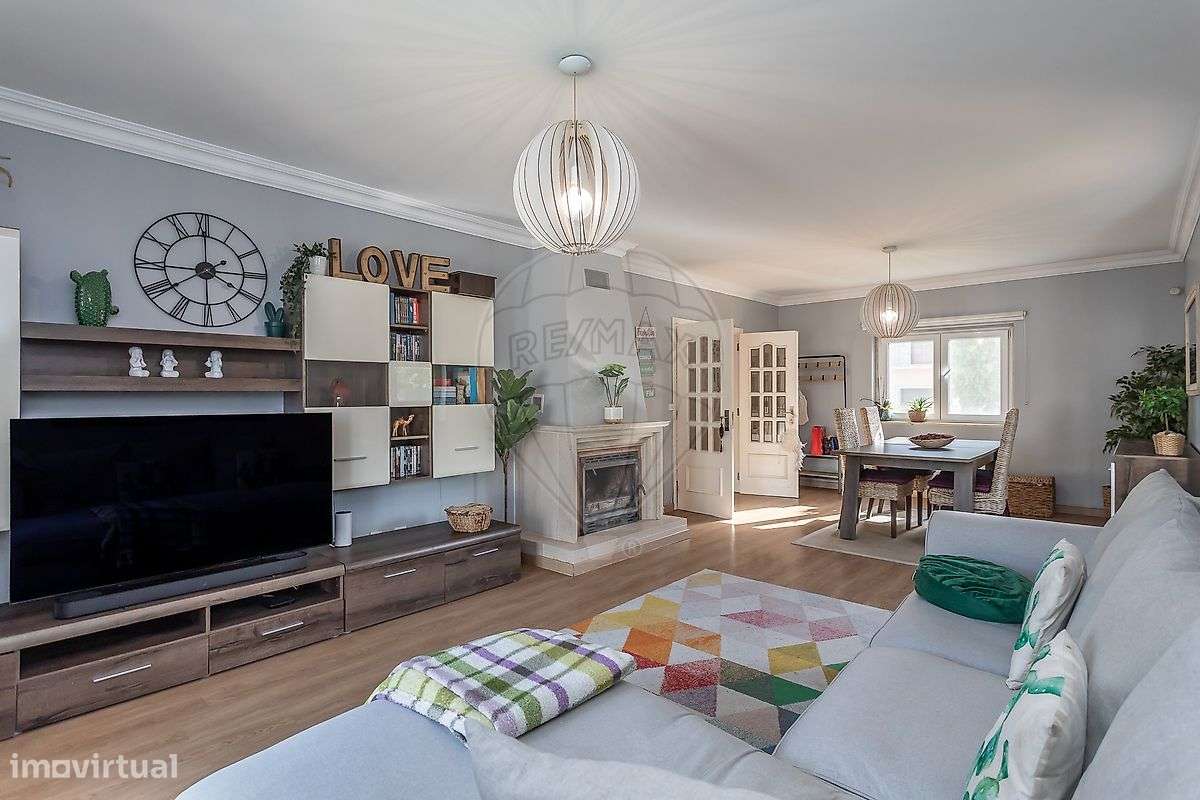 Moradia T4 para venda-26