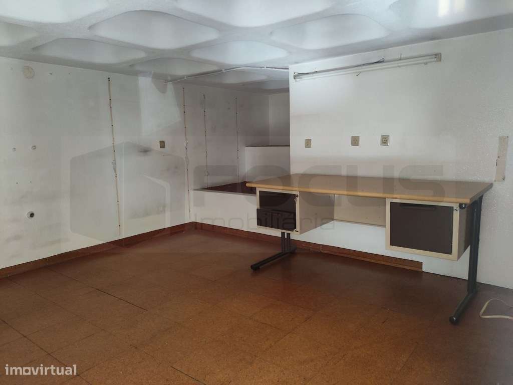 lOJA PARA RESTAURAÇÃO - AVEIRO / CENTRO - Grande imagem: 4/13