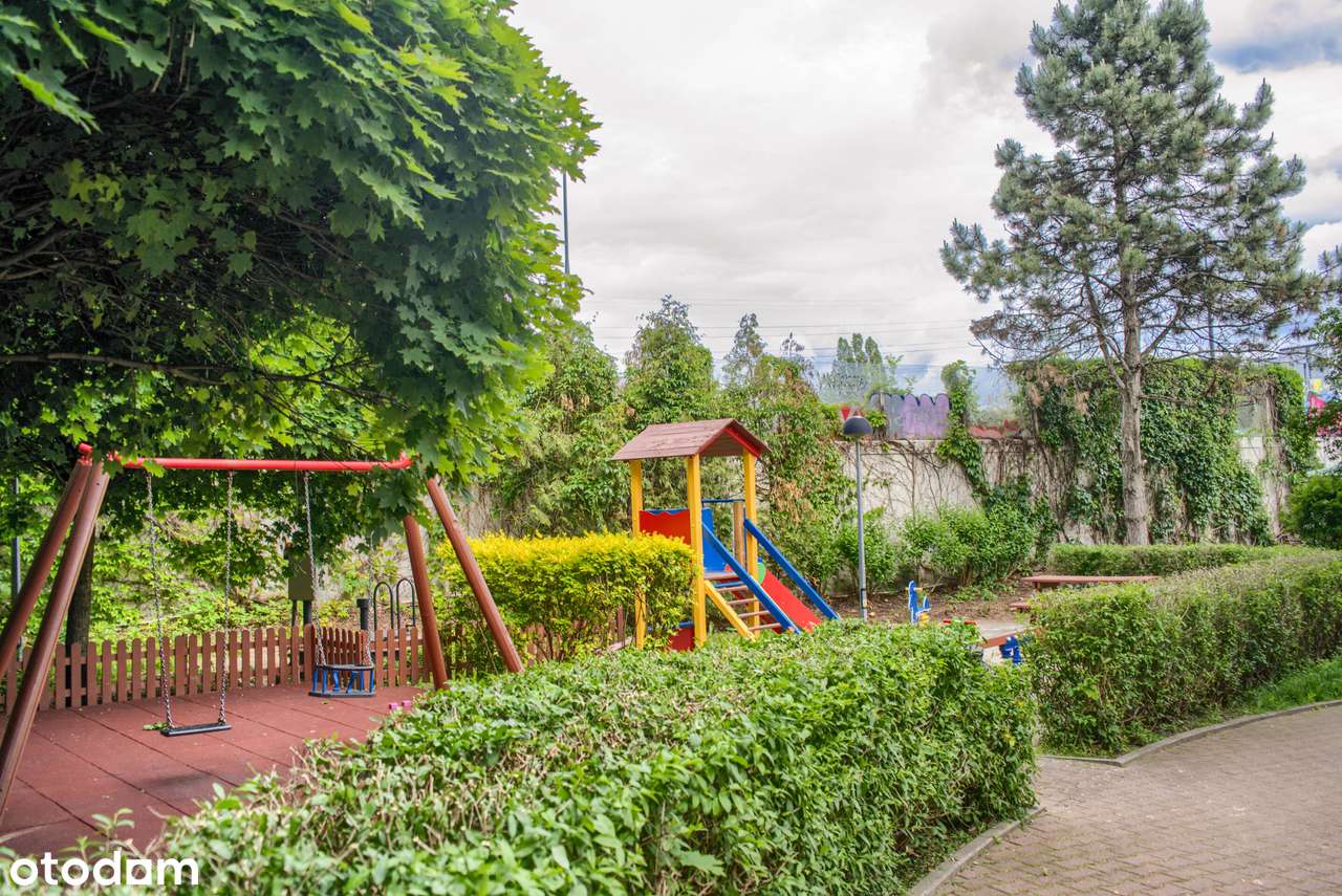 Ciche, wygodne mieszkanie na parterze z balkonem.-12