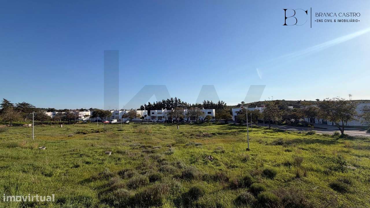 lote de terreno na Quinta da Cerca para construção de 2 ou 3 moradias - Grande imagem: 3/6