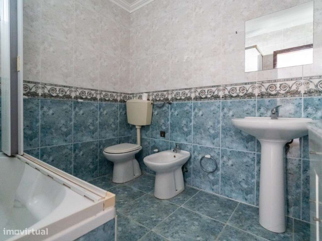 Apartamento T2+1 com Vista Mar a 2 passos da praia da Nazaré-17