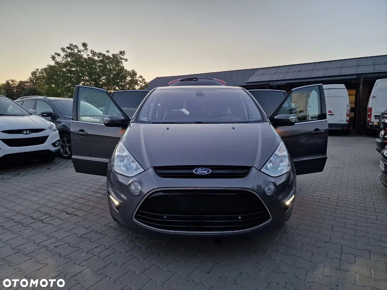 Ford S-Max 2.0 TDCi Titanium - 11